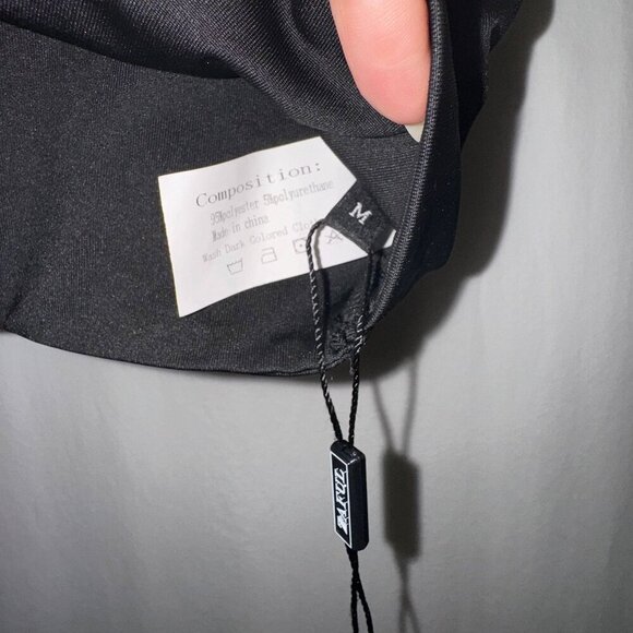 Zaful Womens Medium 2-Piece Set Scoop Neck Crop Top Asymmetrical Skirt Black NWT - Picture 10 of 10